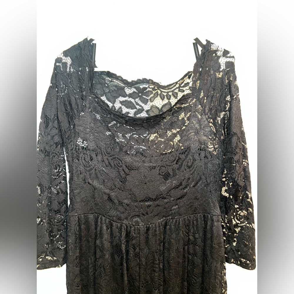 New Long Lace Maxi Dress